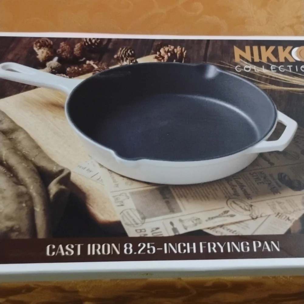 White Cast Iron Frying Pan - Picture 2 of 2